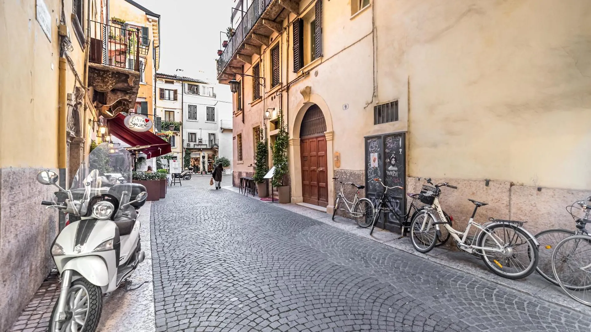 Sgarzarie Central Apartment Verona Italia