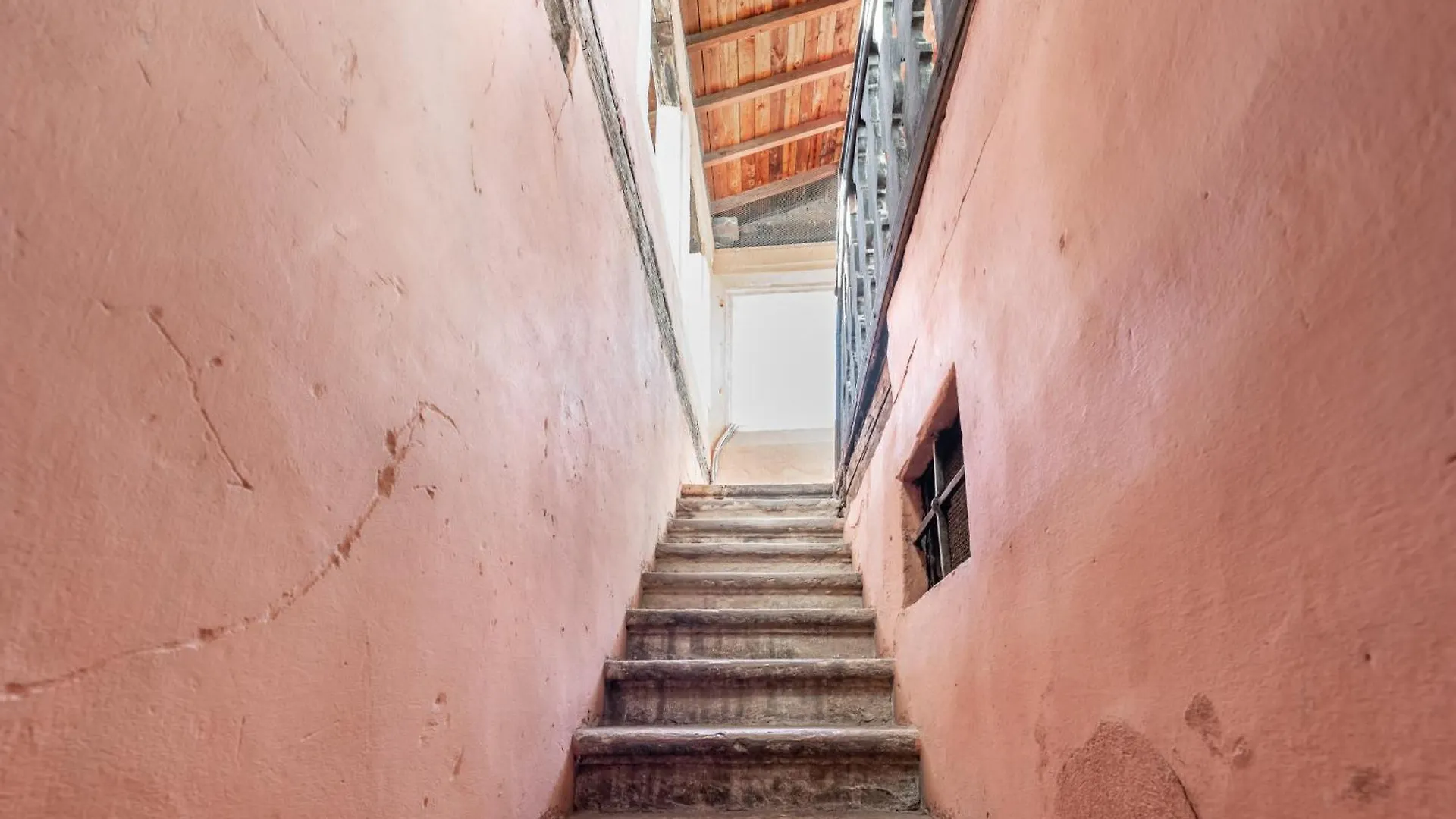 Sgarzarie Central Apartment Verona